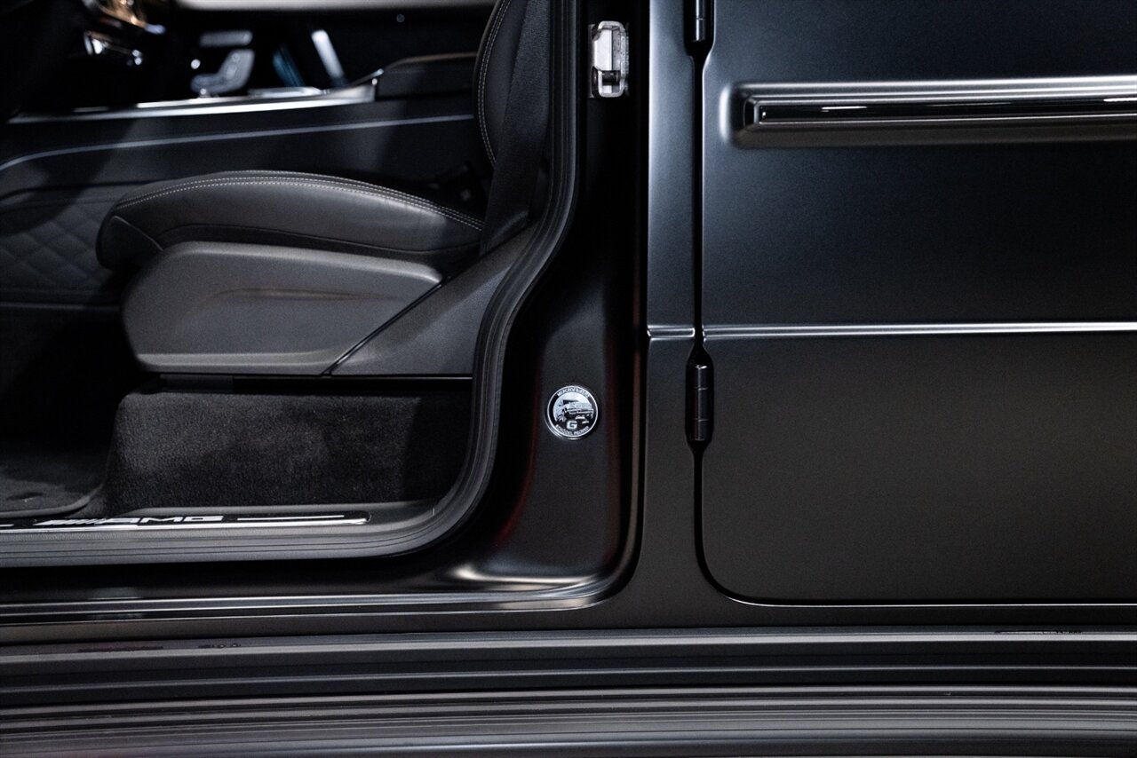 2025 Mercedes-Benz AMG G 63 - Photo 33 - Beverly Hills, CA 90212