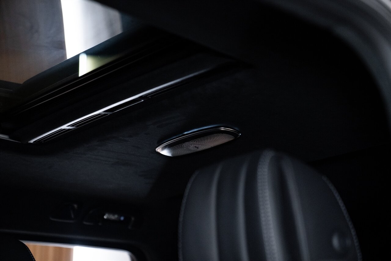 2025 Mercedes-Benz AMG G 63 - Photo 11 - Beverly Hills, CA 90212