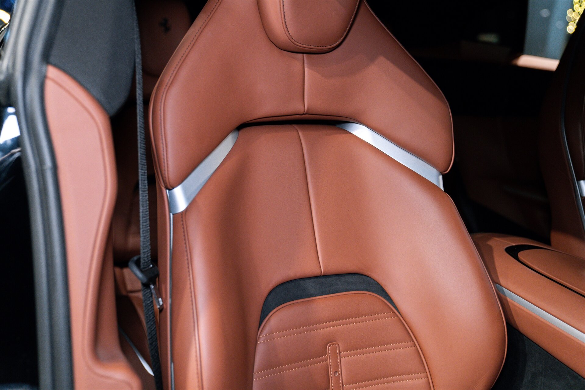 2024 Ferrari Purosangue - Photo 11