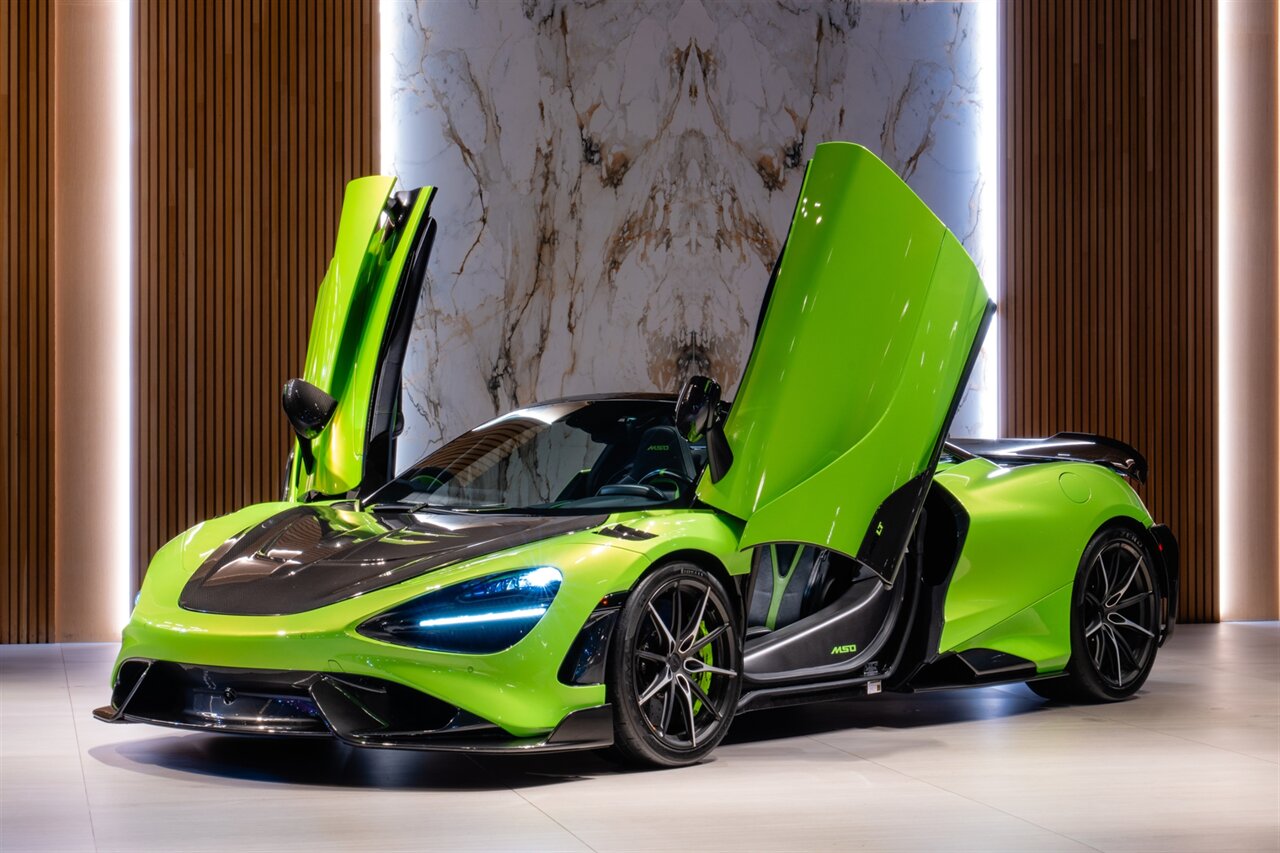 2022 McLaren 765LT Spider   - Photo 2 - Beverly Hills, CA 90212