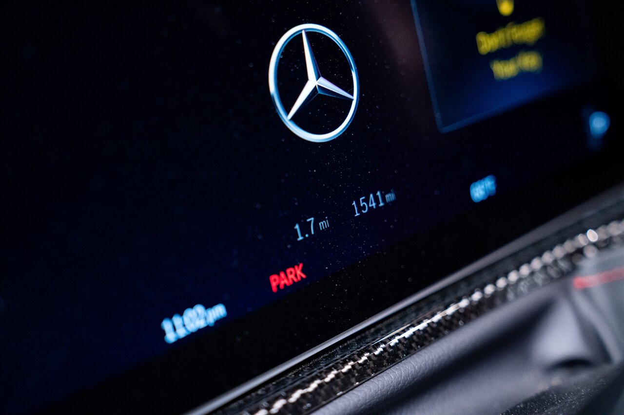 2025 Mercedes-Benz AMG G 63 Brabus - Photo 21 - Beverly Hills, CA 90212