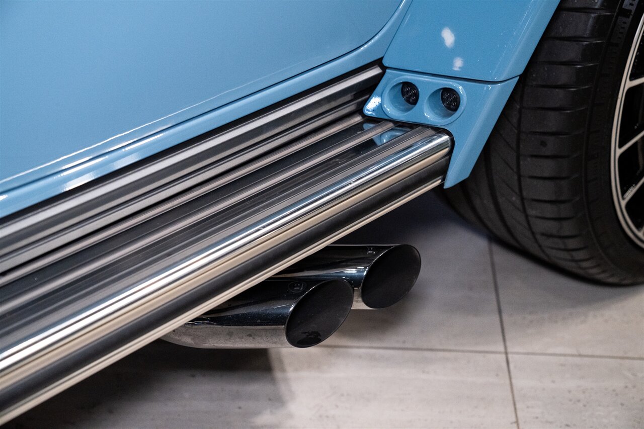 2025 Mercedes-Benz AMG G 63 Brabus - Photo 10 - Beverly Hills, CA 90212