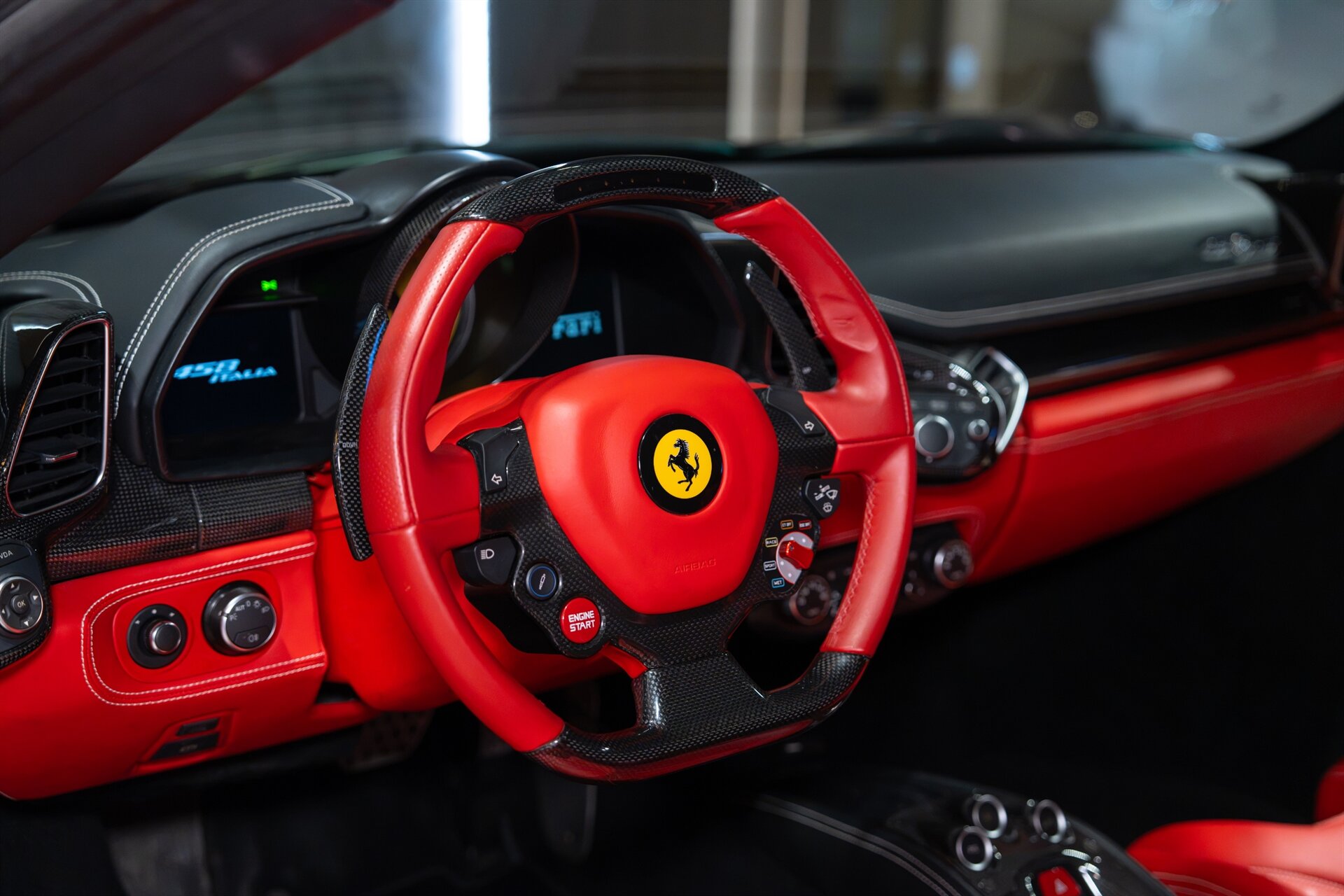 2015 Ferrari 458 Italia - Photo 6
