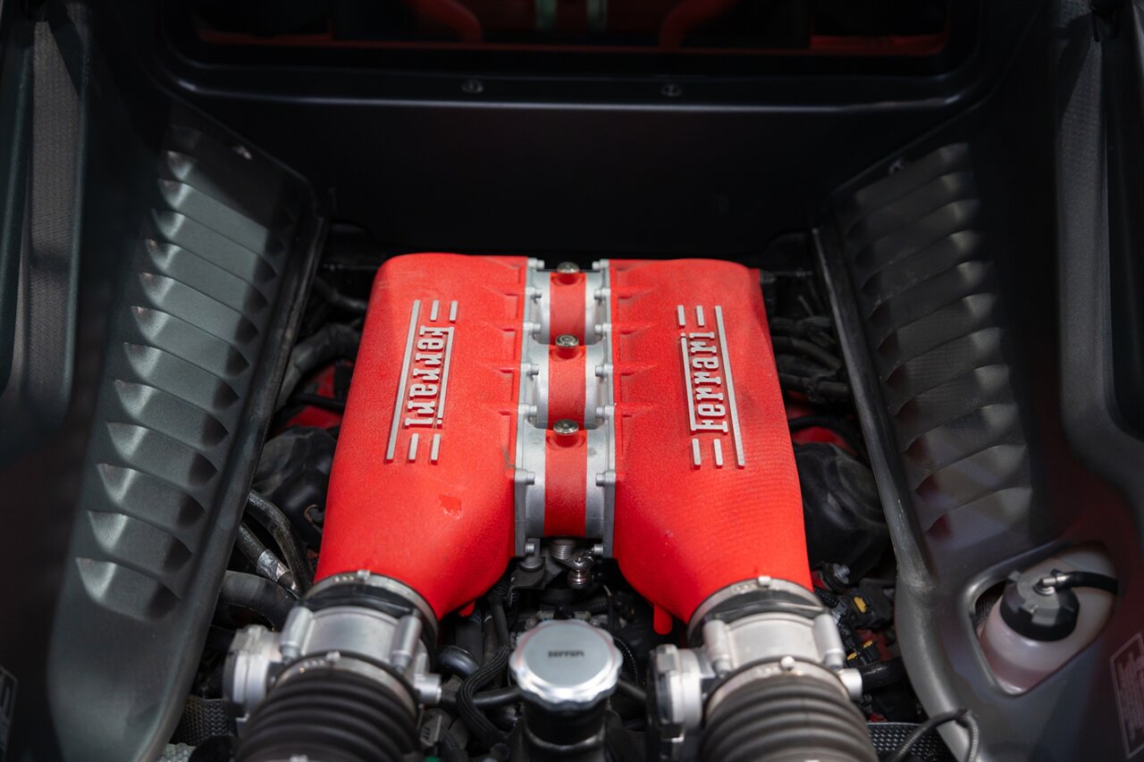 2015 Ferrari 458 Italia   - Photo 19 - Beverly Hills, CA 90212