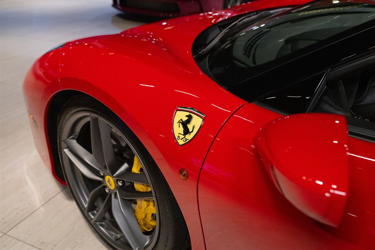 2018 Ferrari 488 Spider   - Photo 30 - Beverly Hills, CA 90212