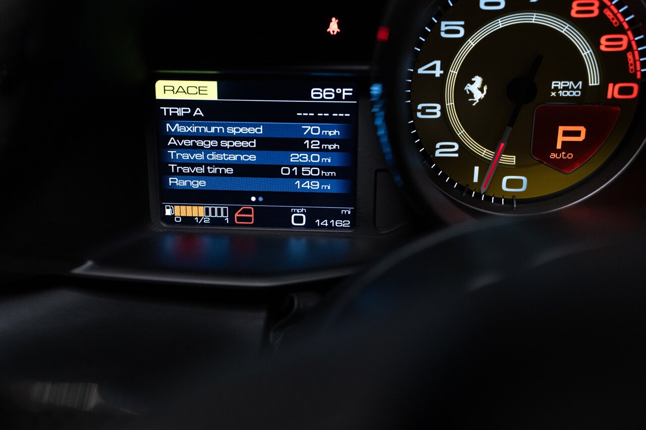 2018 Ferrari 488 Spider   - Photo 33 - Beverly Hills, CA 90212