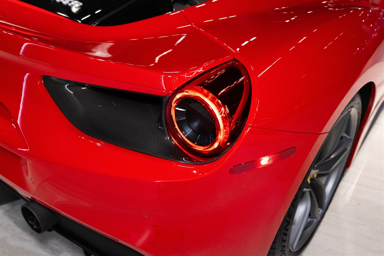 2018 Ferrari 488 Spider   - Photo 24 - Beverly Hills, CA 90212