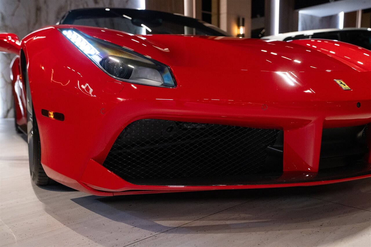 2018 Ferrari 488 Spider   - Photo 12 - Beverly Hills, CA 90212