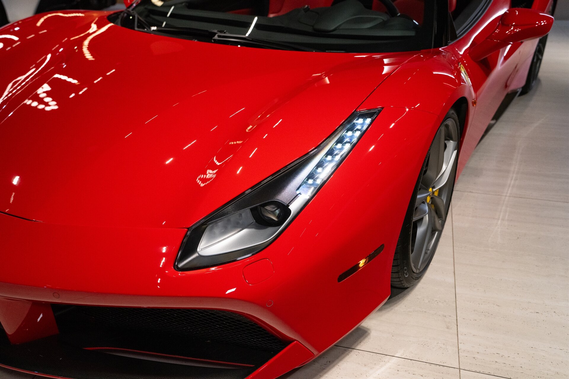 2018 Ferrari 488 Spider - Photo 10