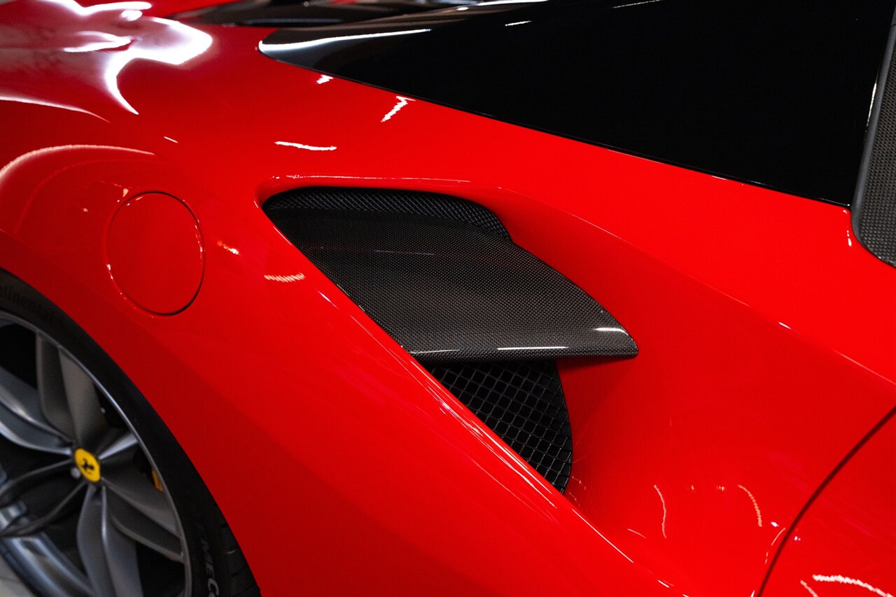 2018 Ferrari 488 Spider   - Photo 21 - Beverly Hills, CA 90212