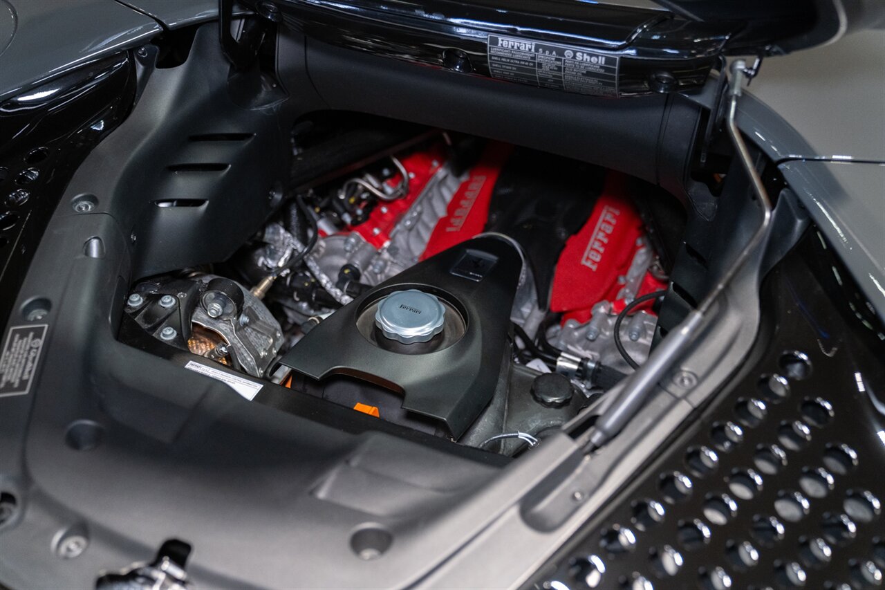 2024 Ferrari SF90 Spider   - Photo 34 - Beverly Hills, CA 90212