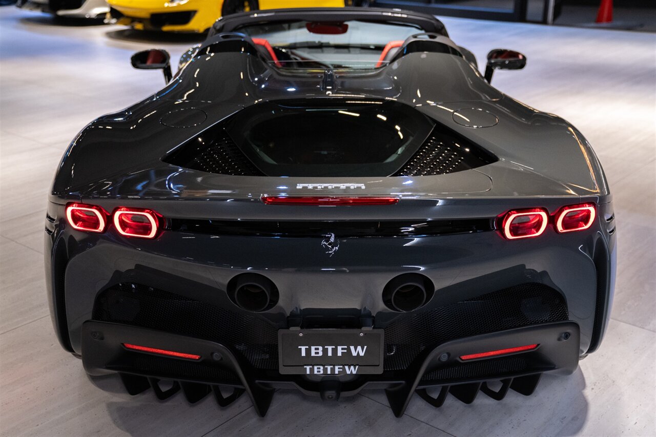 2024 Ferrari SF90 Spider   - Photo 29 - Beverly Hills, CA 90212