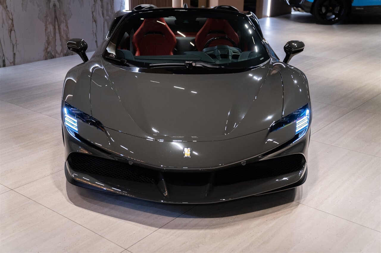 2024 Ferrari SF90 Spider   - Photo 8 - Beverly Hills, CA 90212
