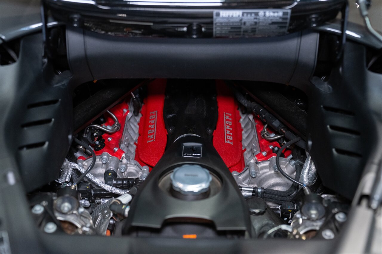 2024 Ferrari SF90 Spider   - Photo 33 - Beverly Hills, CA 90212