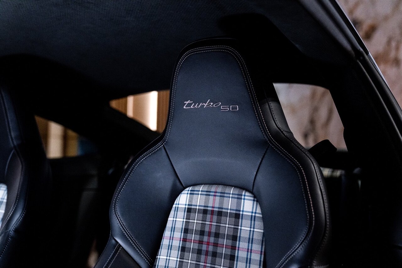 2025 Porsche 911 Turbo   - Photo 6 - Beverly Hills, CA 90212