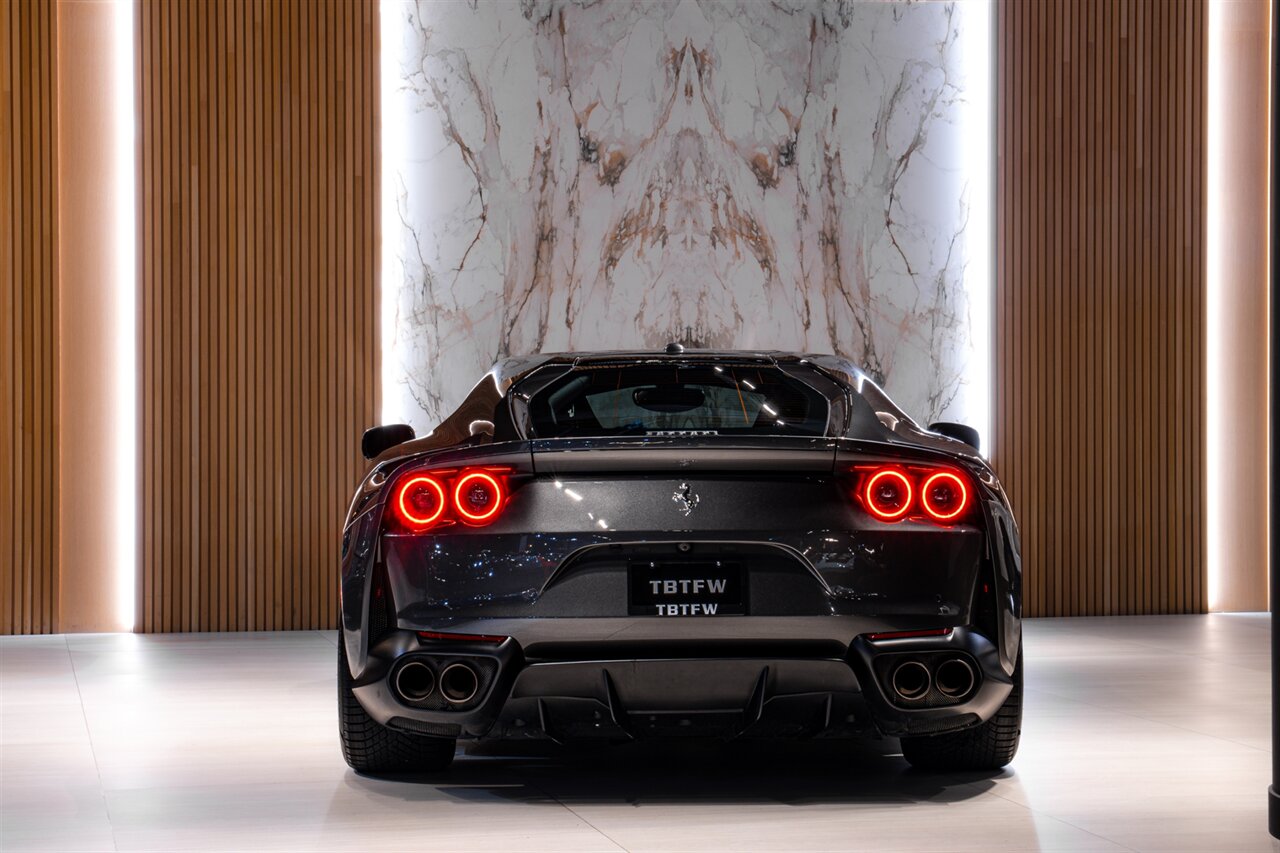 2019 Ferrari 812 Superfast - Photo 3 - Beverly Hills, CA 90212