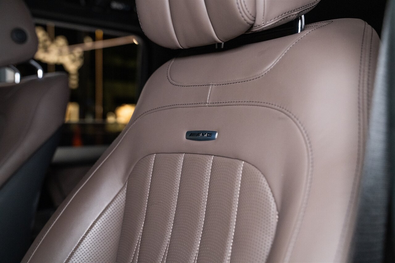 2025 Mercedes-Benz AMG G700 Brabus   - Photo 18 - Beverly Hills, CA 90212