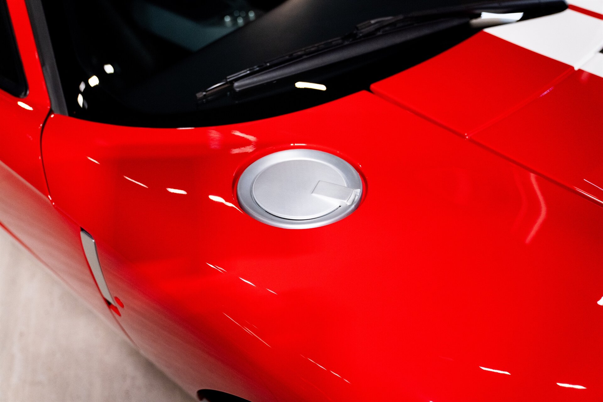 2005 Ford GT - Photo 28