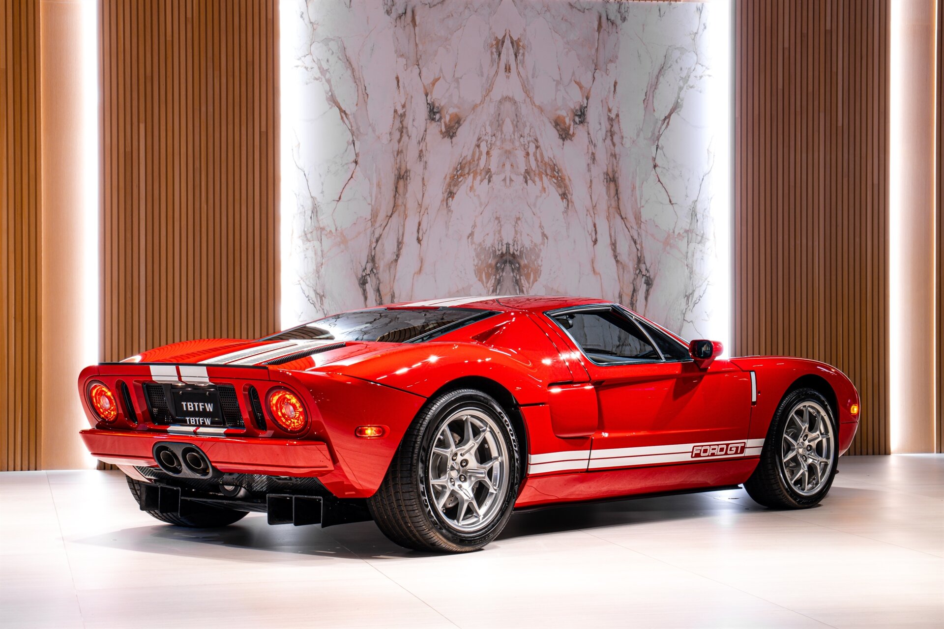 2005 Ford GT - Photo 4