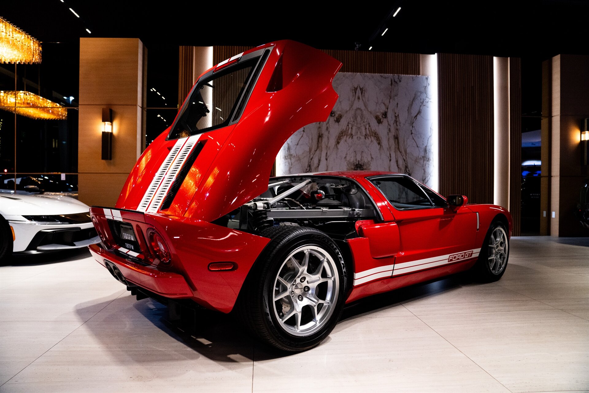 2005 Ford GT - Photo 25