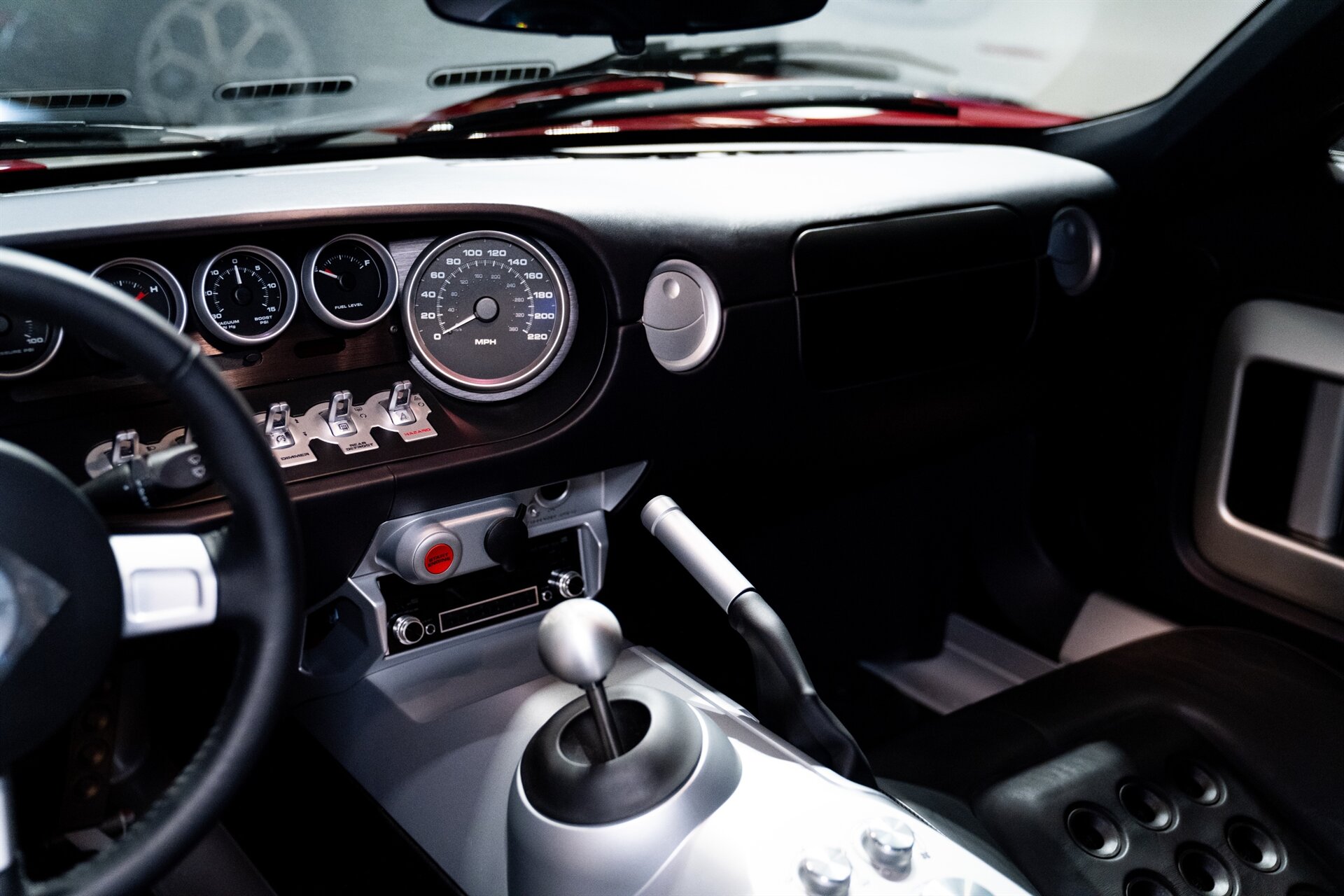 2005 Ford GT - Photo 22