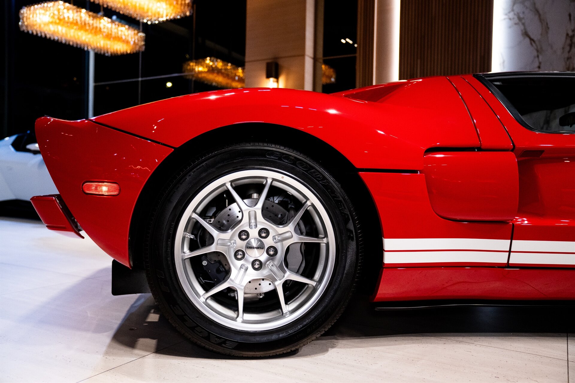 2005 Ford GT - Photo 36