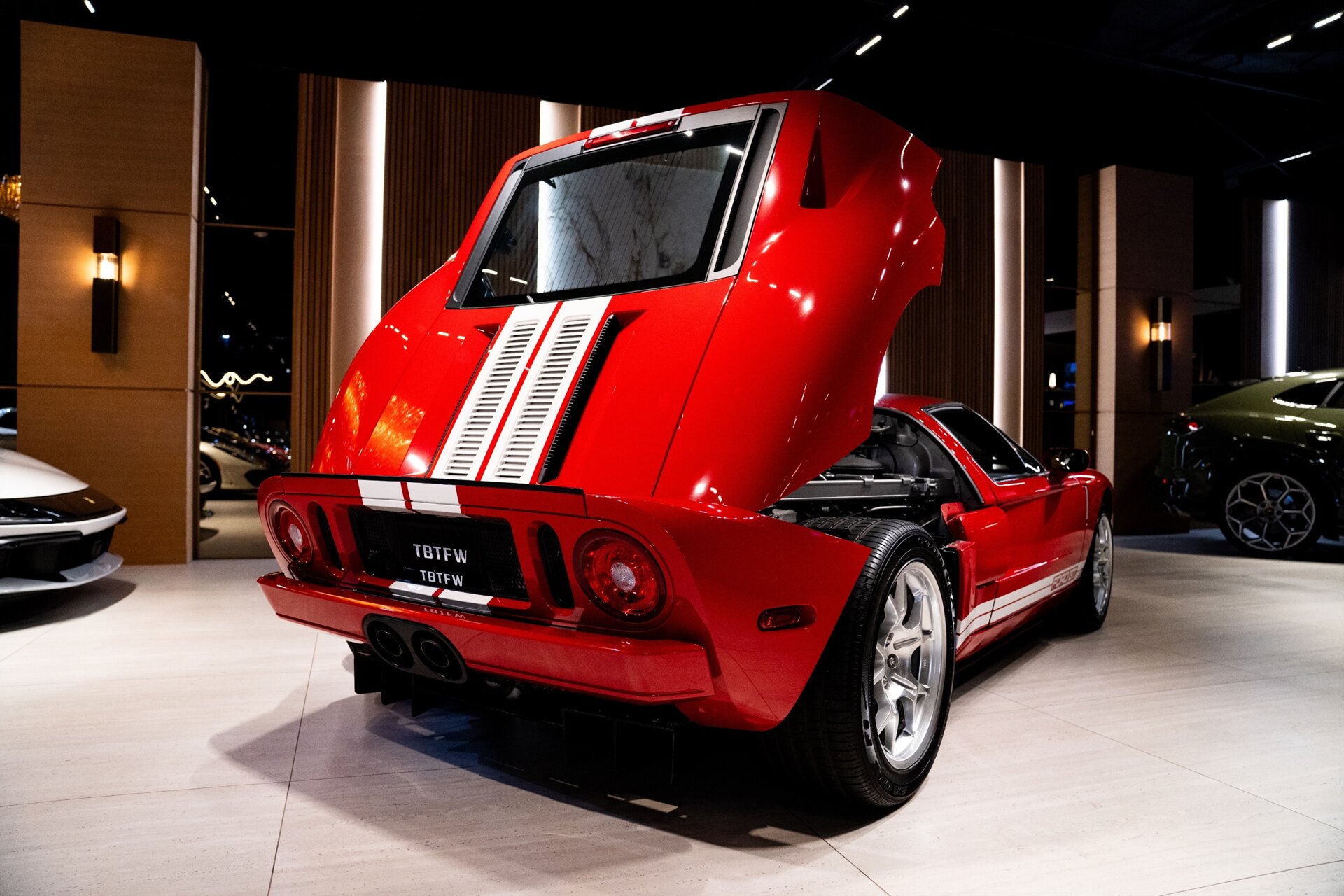 2005 Ford GT - Photo 26