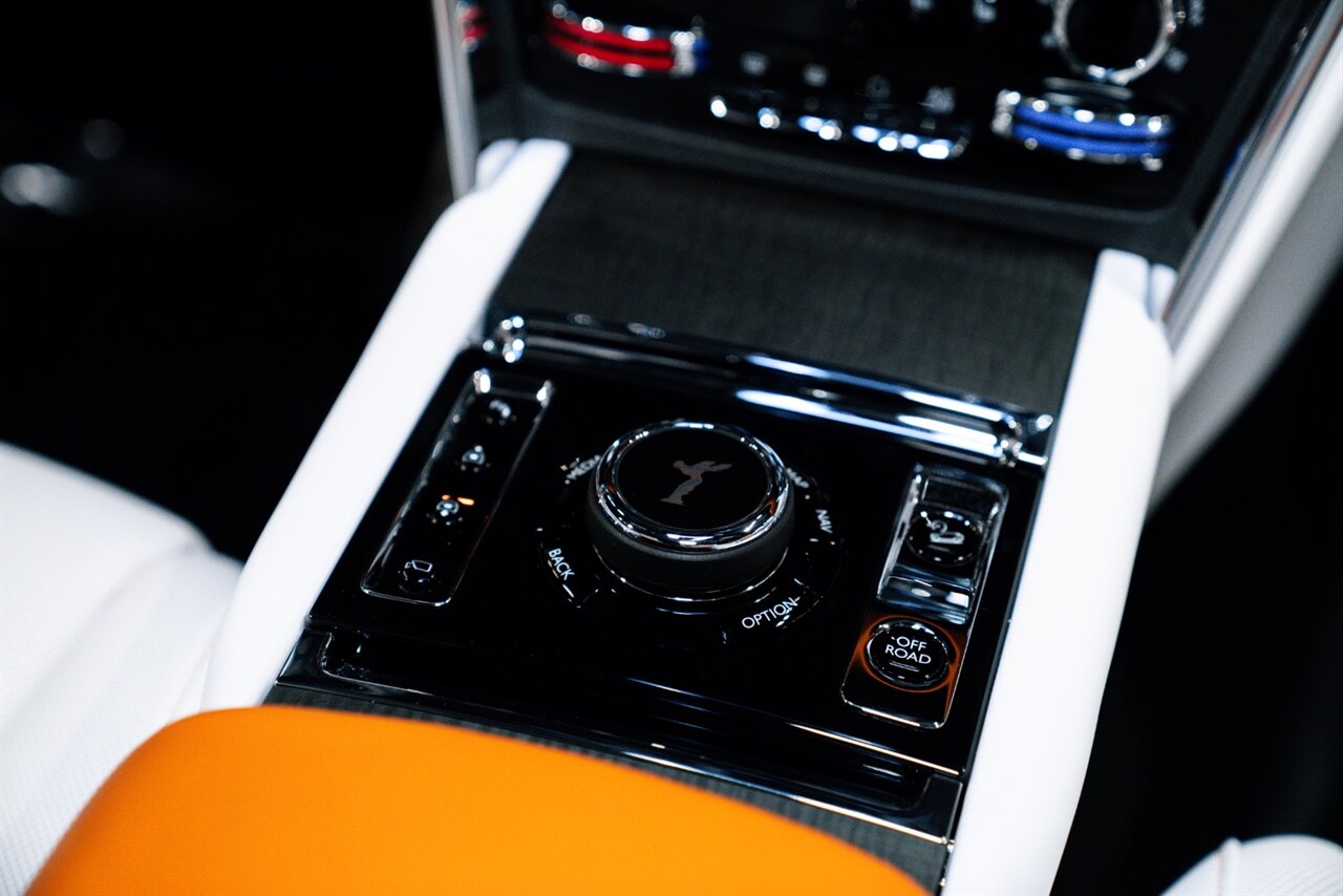 2023 Rolls-Royce Cullinan - Photo 24 - Beverly Hills, CA 90212