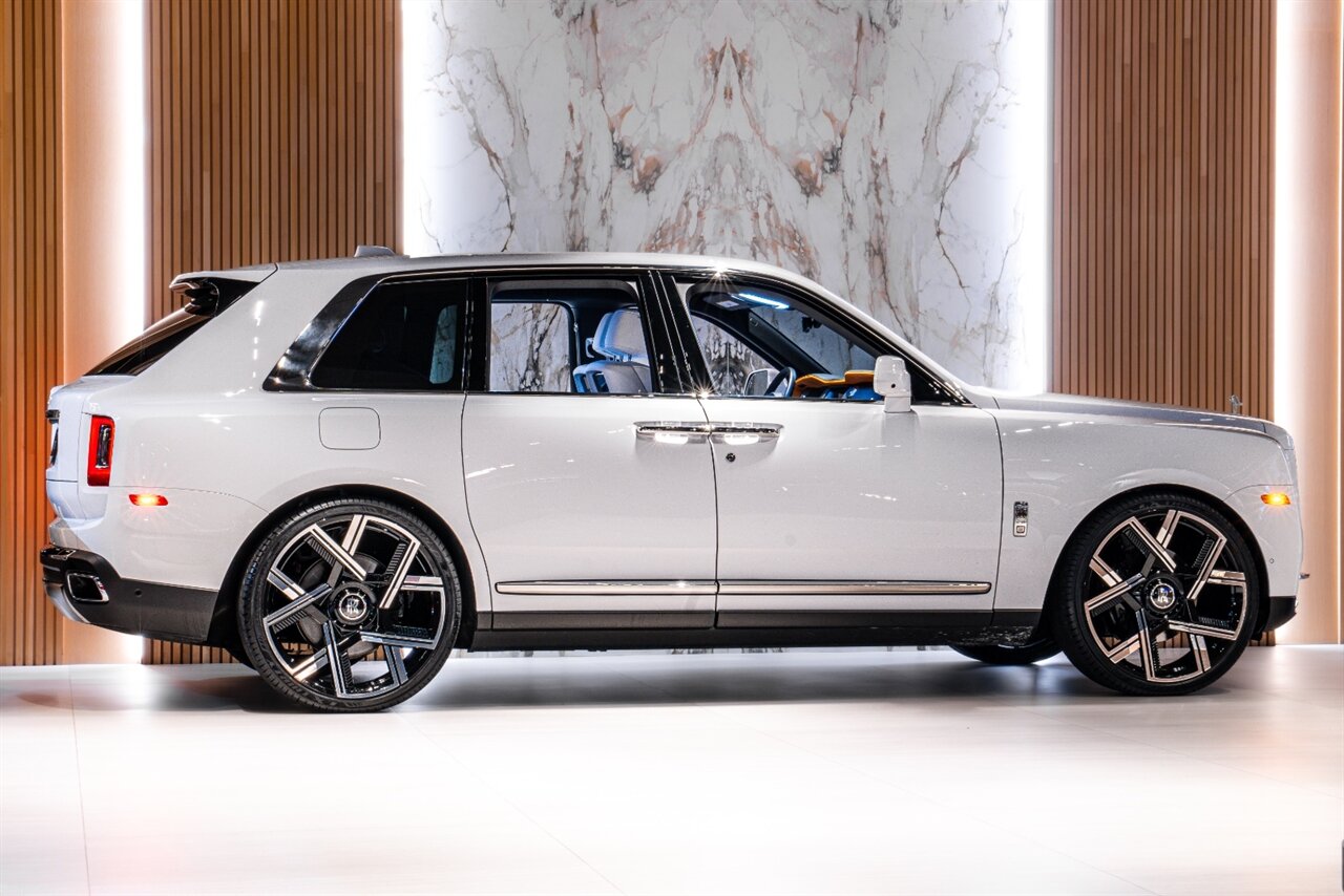 2023 Rolls-Royce Cullinan - Photo 3 - Beverly Hills, CA 90212