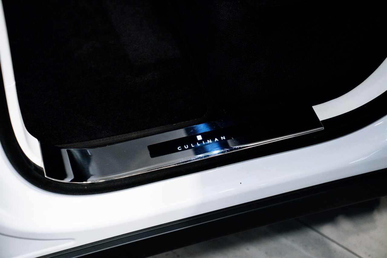 2023 Rolls-Royce Cullinan - Photo 9 - Beverly Hills, CA 90212