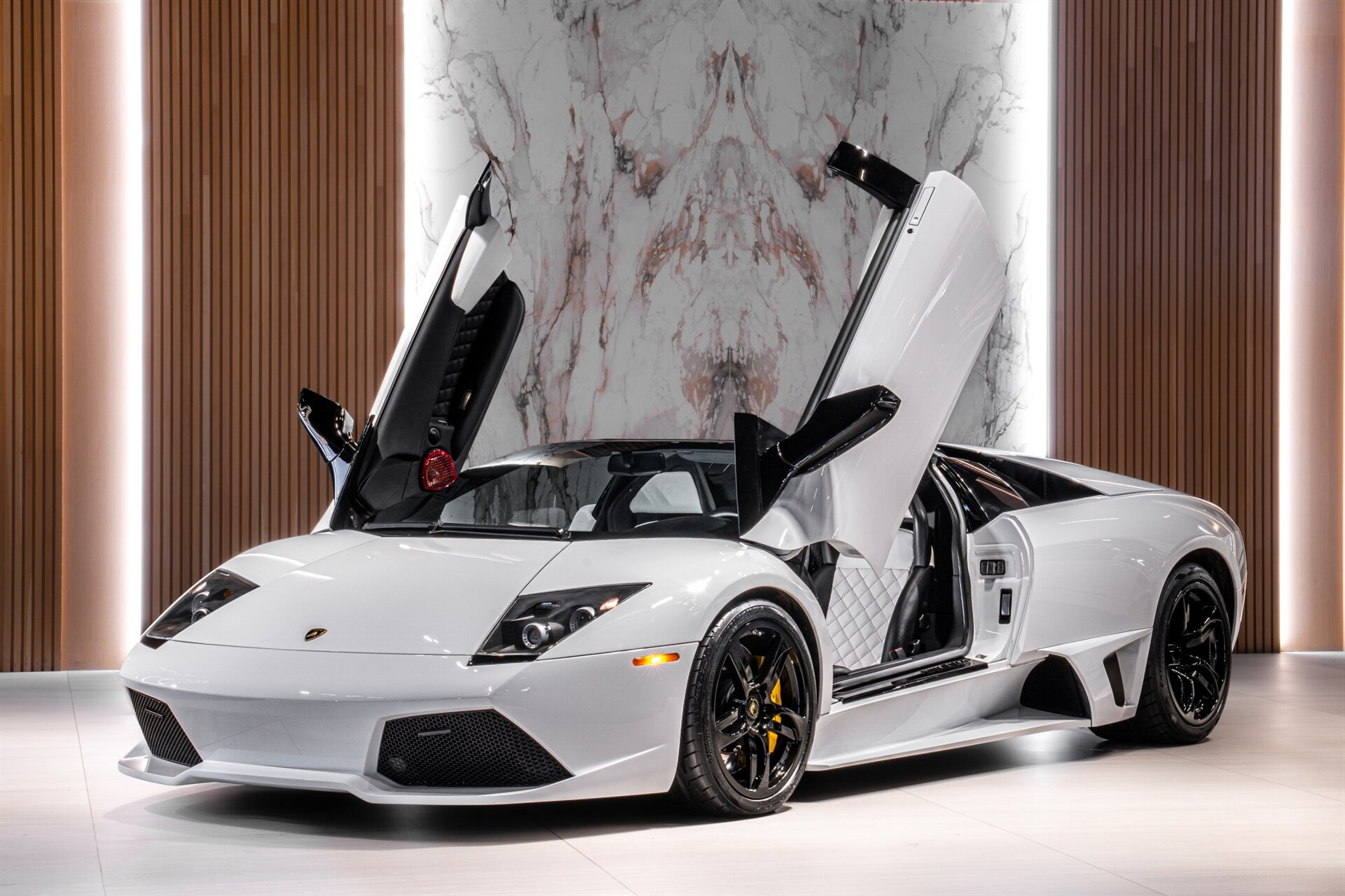 2008 Lamborghini Murcielago LP 640 Roadster - Photo 2
