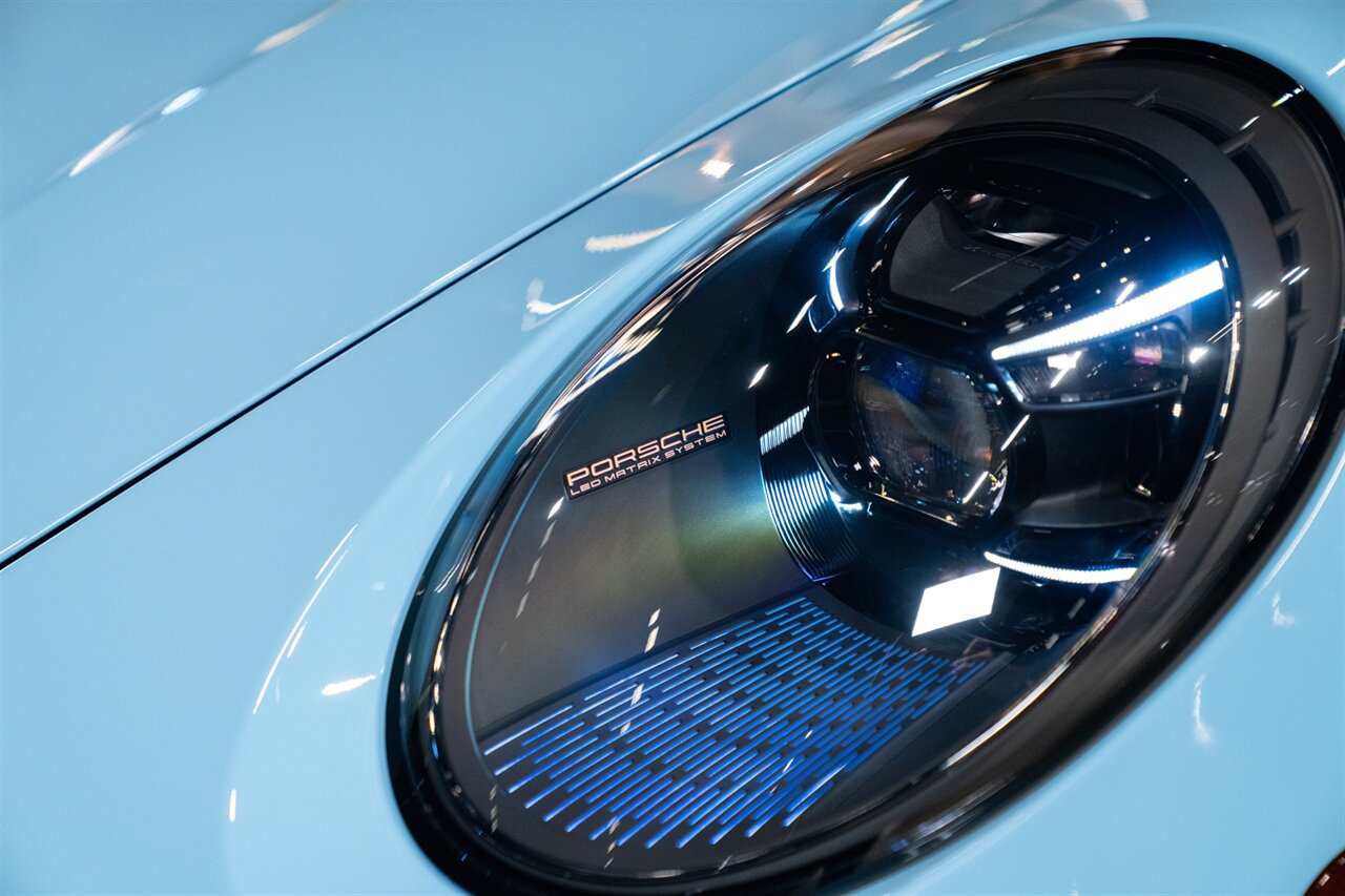 2025 Porsche 911 Turbo 50 Years   - Photo 16 - Beverly Hills, CA 90212