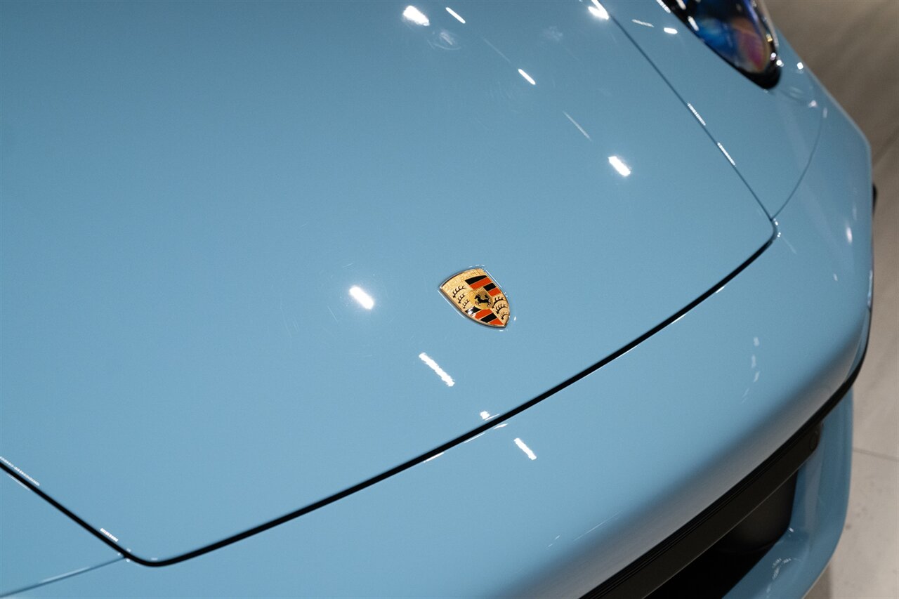 2025 Porsche 911 Turbo 50 Years   - Photo 14 - Beverly Hills, CA 90212