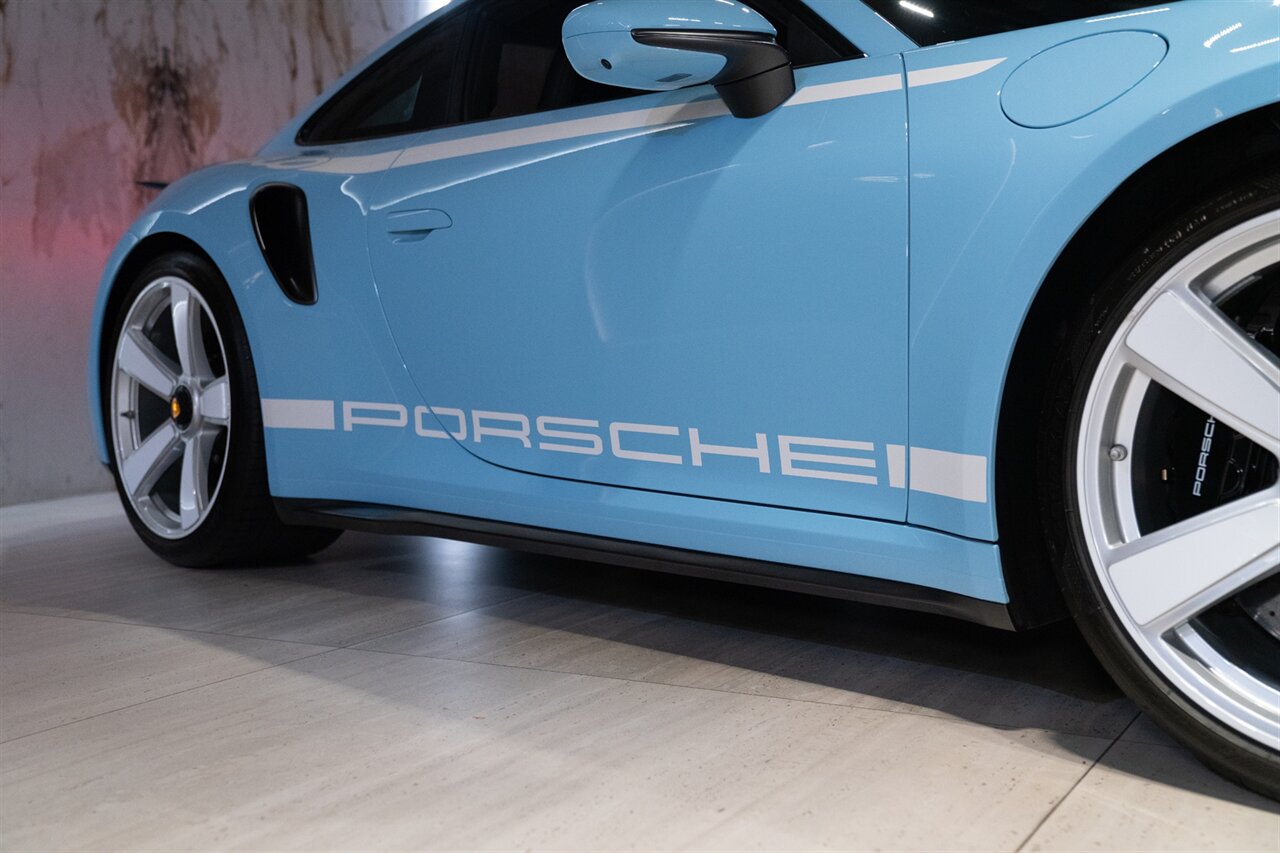 2025 Porsche 911 Turbo 50 Years   - Photo 13 - Beverly Hills, CA 90212