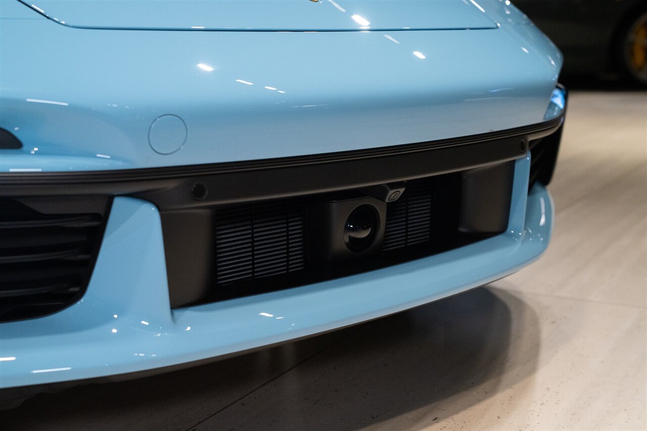 2025 Porsche 911 Turbo 50 Years   - Photo 9 - Beverly Hills, CA 90212