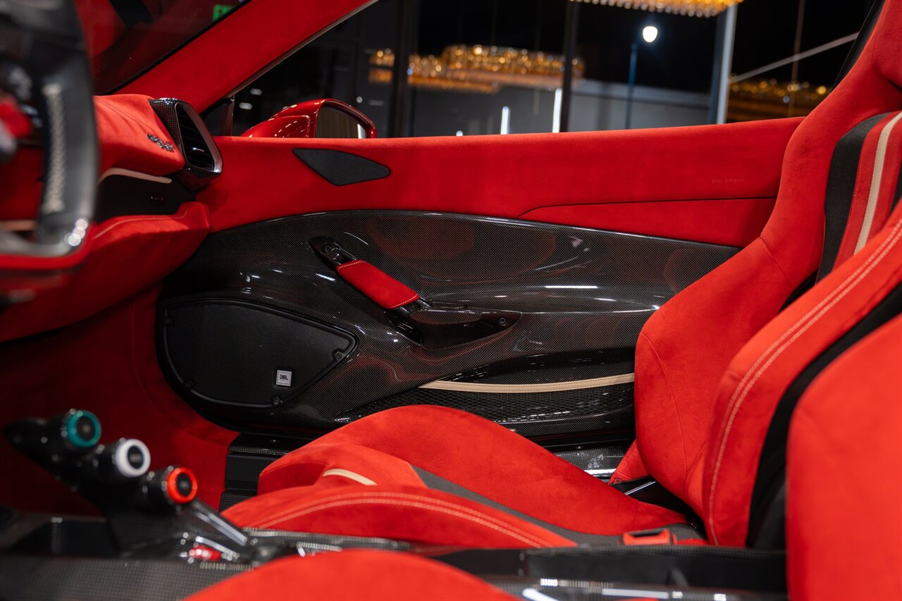 2020 Ferrari 488 Pista Spider   - Photo 23 - Beverly Hills, CA 90212