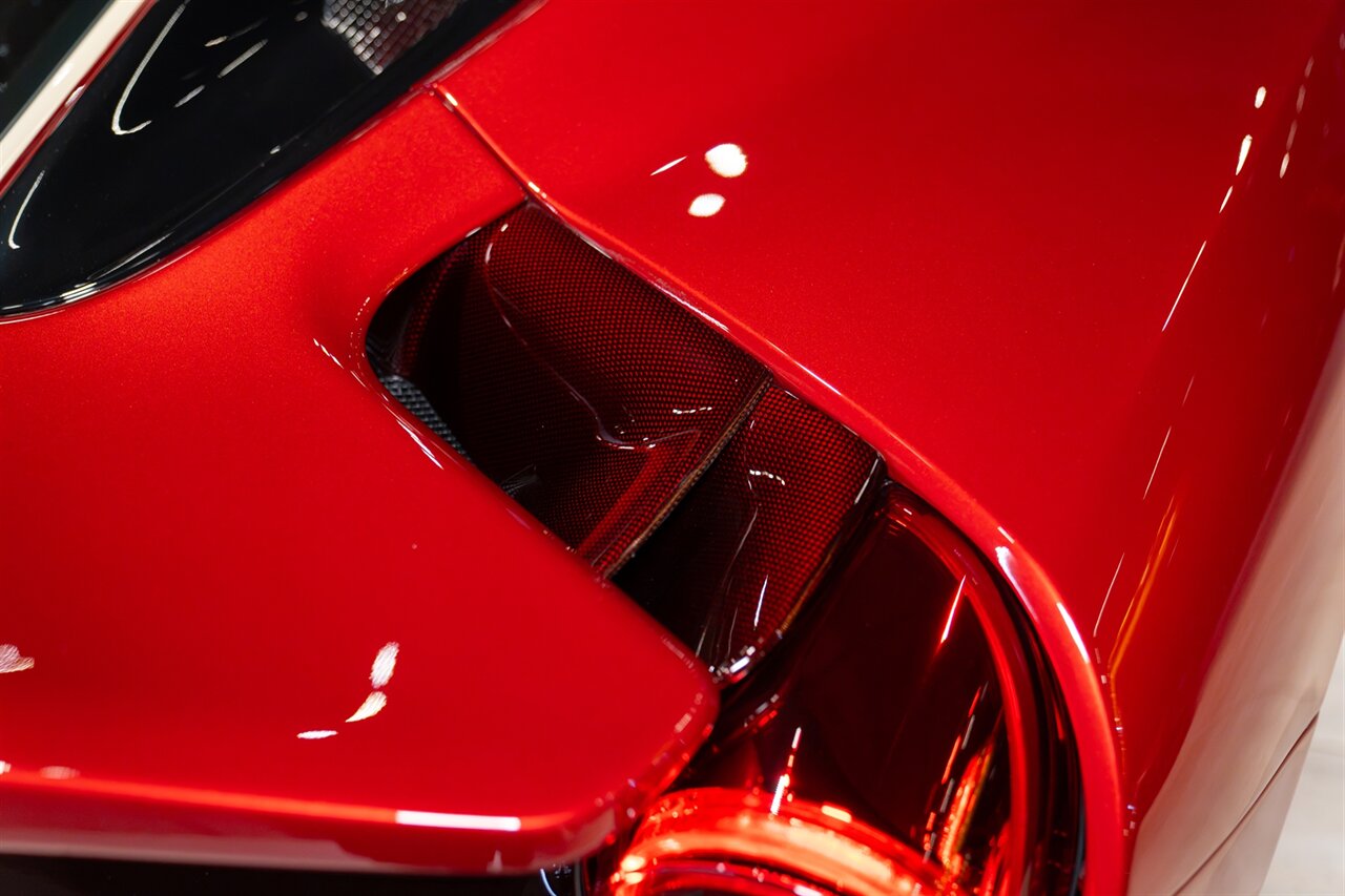 2020 Ferrari 488 Pista Spider   - Photo 39 - Beverly Hills, CA 90212