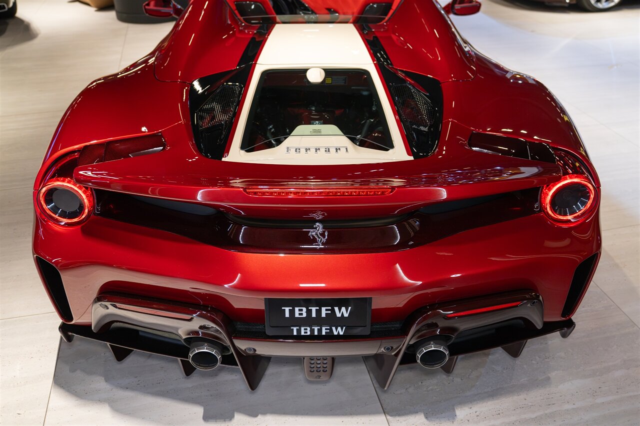 2020 Ferrari 488 Pista Spider   - Photo 33 - Beverly Hills, CA 90212