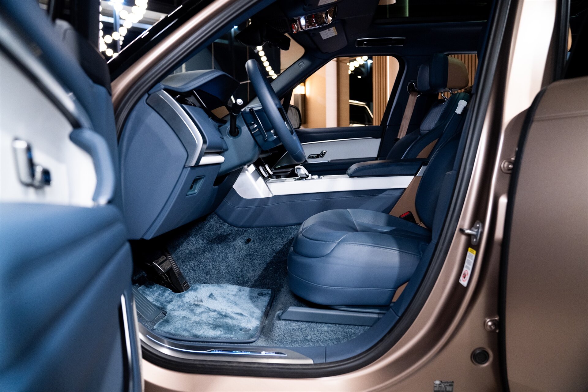 2023 Land Rover Range Rover P530 SV LWB Carmel Edition - Photo 16