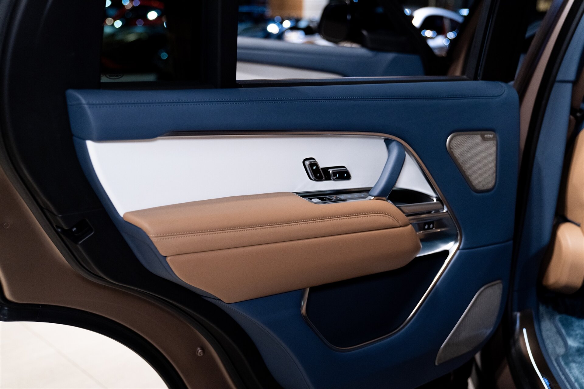 2023 Land Rover Range Rover P530 SV LWB Carmel Edition - Photo 9