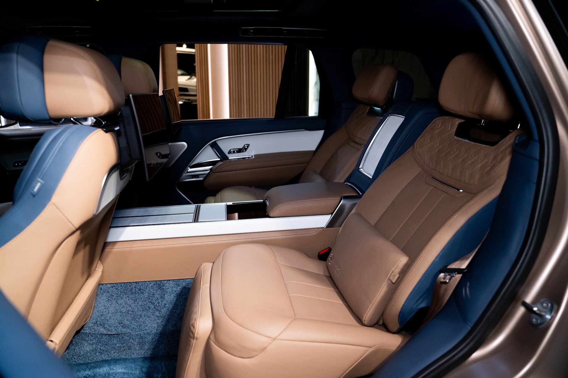 2023 Land Rover Range Rover P530 SV LWB Carmel Edition - Photo 7