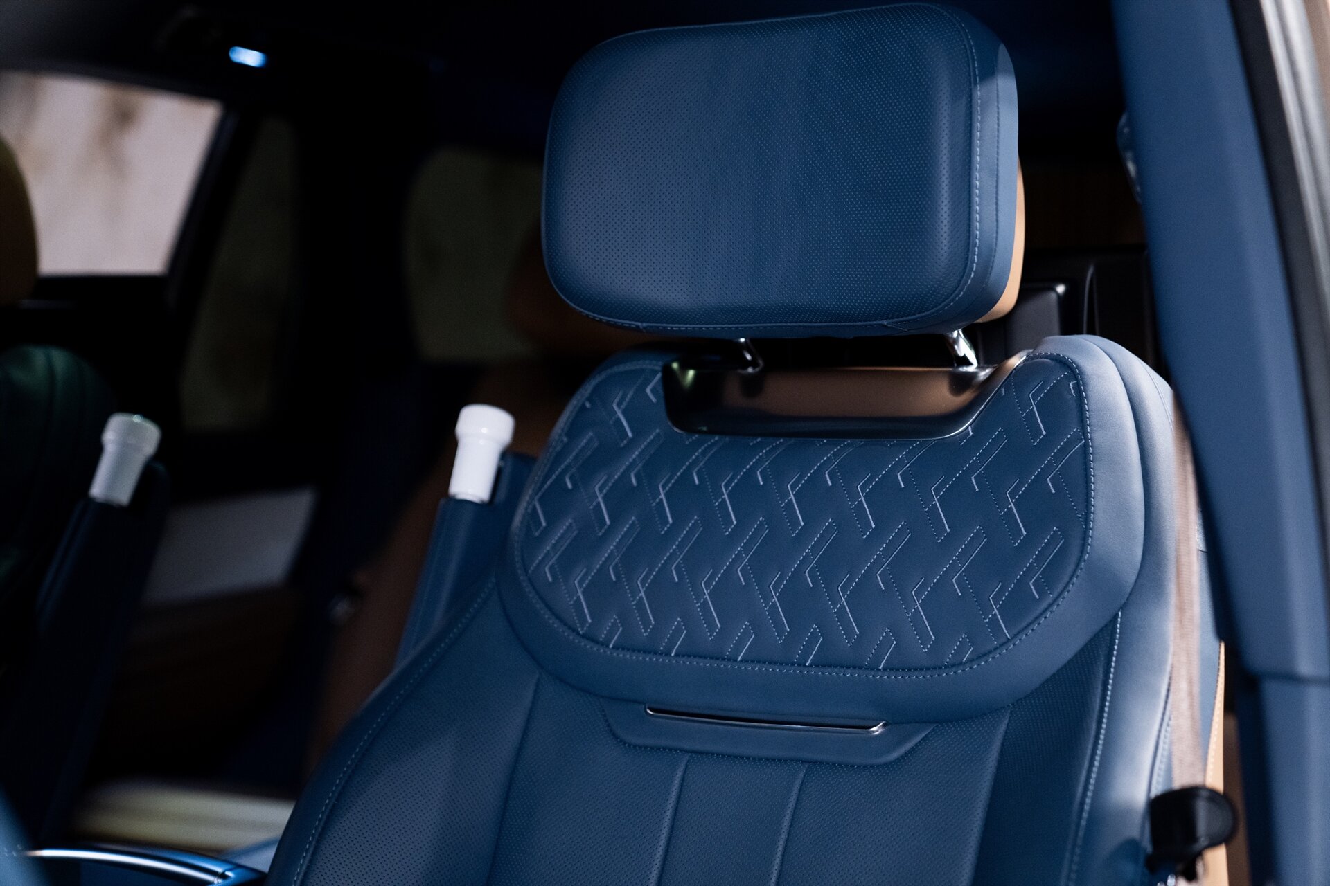 2023 Land Rover Range Rover P530 SV LWB Carmel Edition - Photo 19