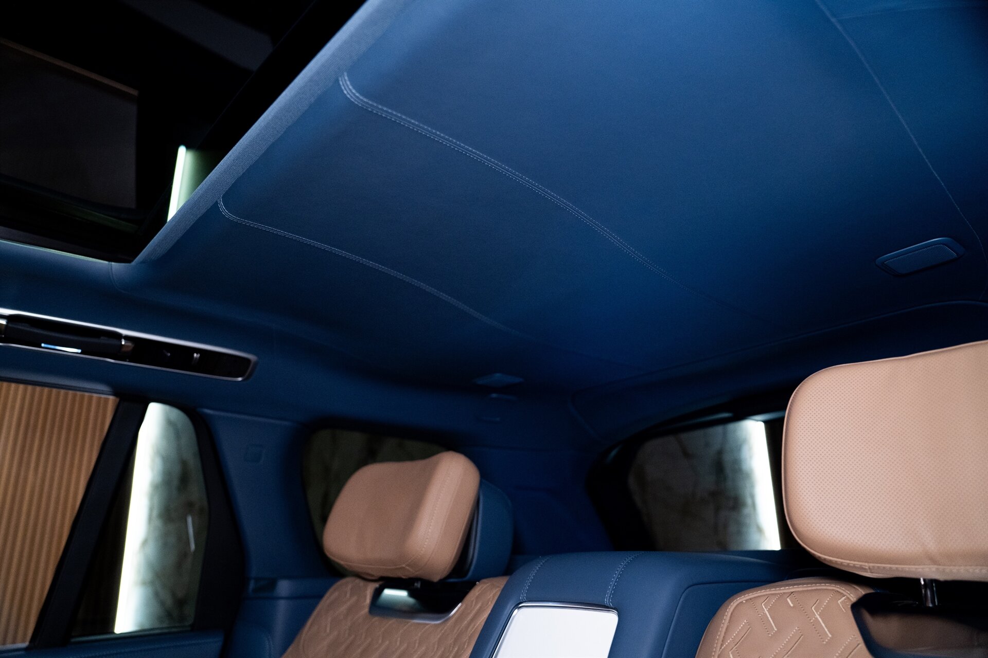 2023 Land Rover Range Rover P530 SV LWB Carmel Edition - Photo 13