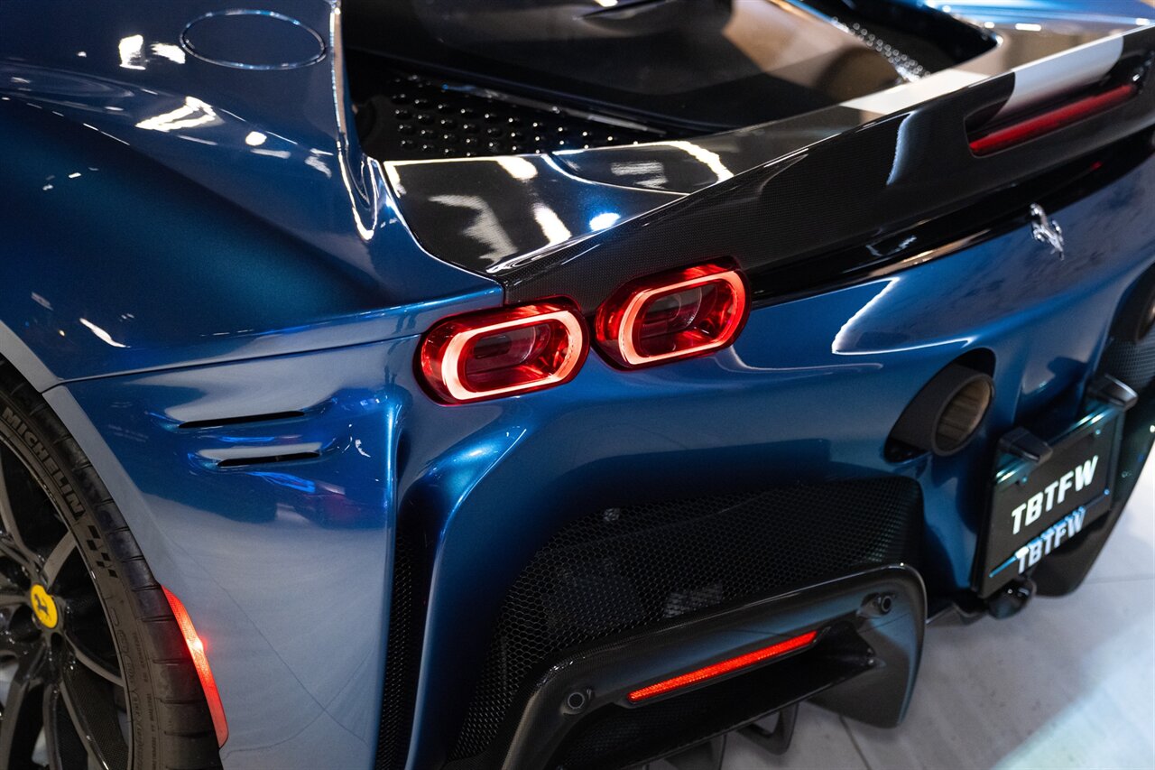 2021 Ferrari SF90 Stradale   - Photo 36 - Beverly Hills, CA 90212