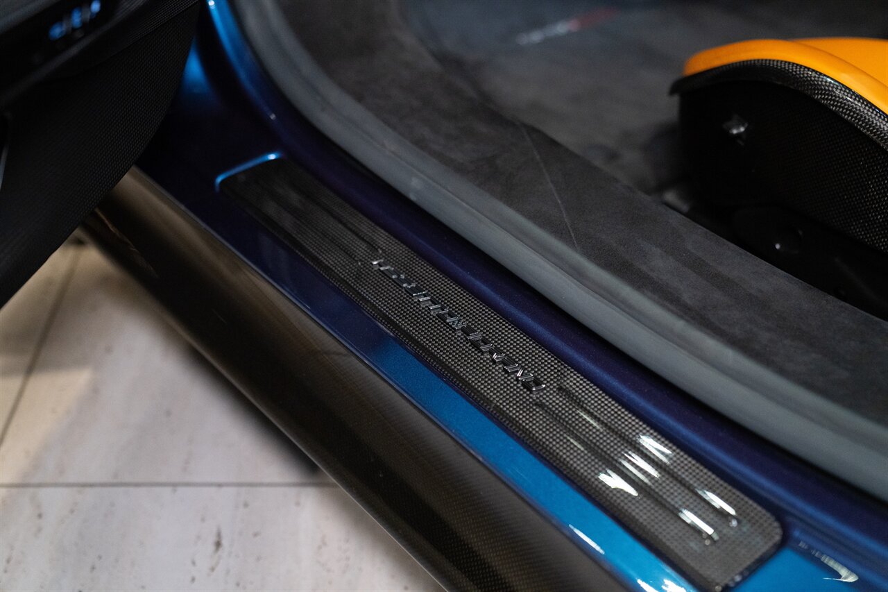 2021 Ferrari SF90 Stradale   - Photo 17 - Beverly Hills, CA 90212