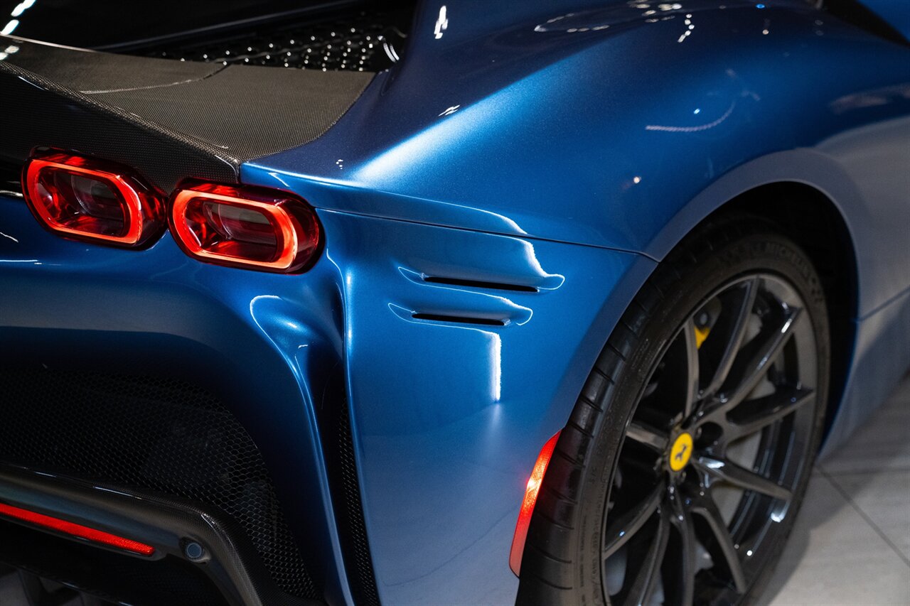 2021 Ferrari SF90 Stradale   - Photo 39 - Beverly Hills, CA 90212
