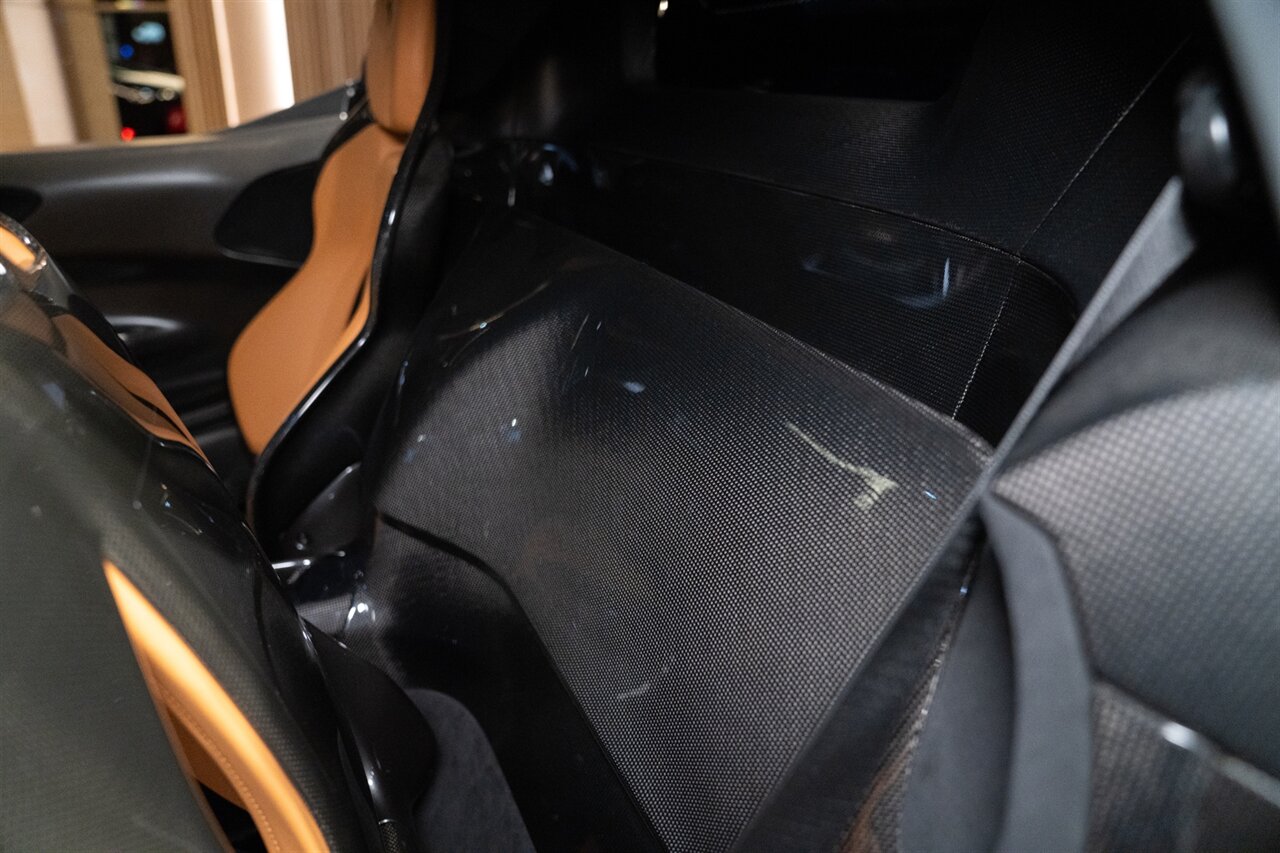 2021 Ferrari SF90 Stradale   - Photo 49 - Beverly Hills, CA 90212