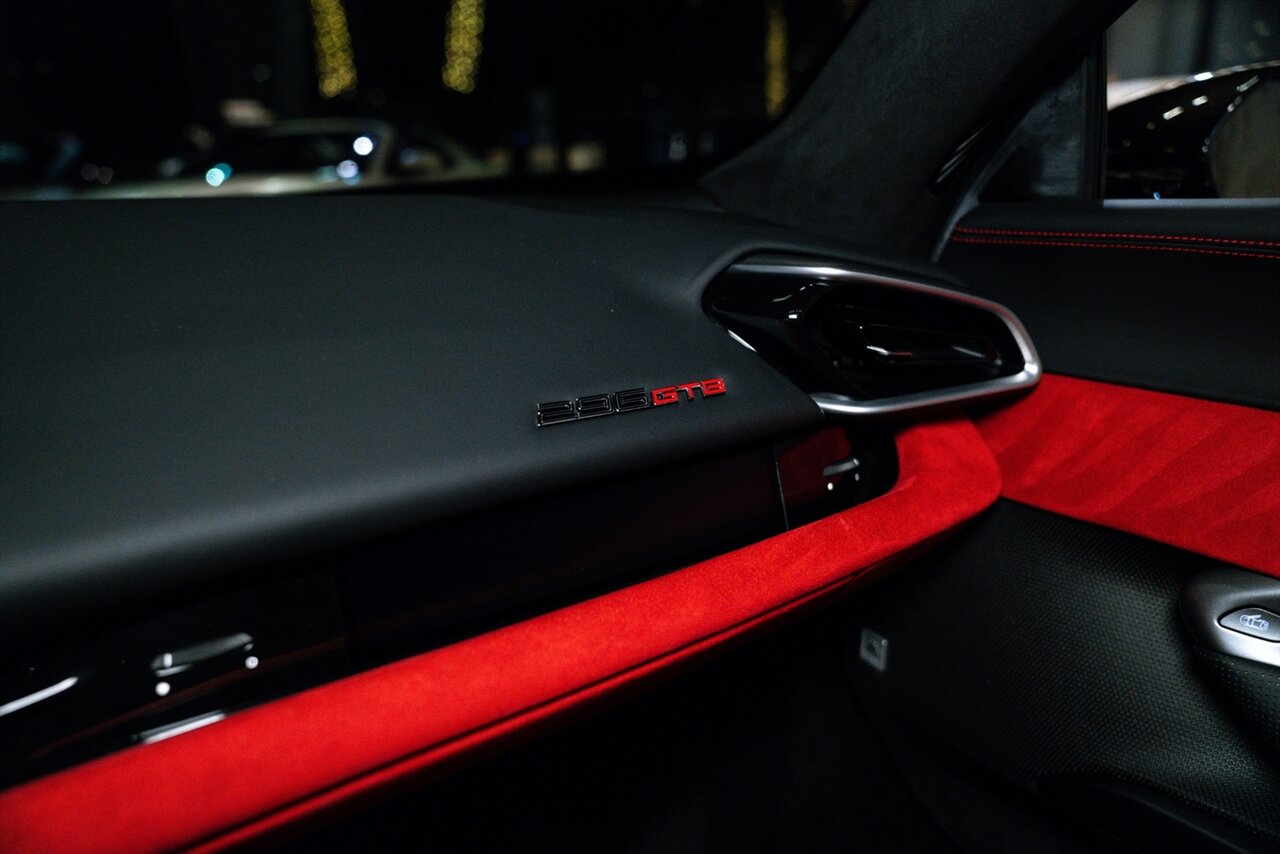 2024 Ferrari 296 GTB - Photo 20 - Beverly Hills, CA 90212