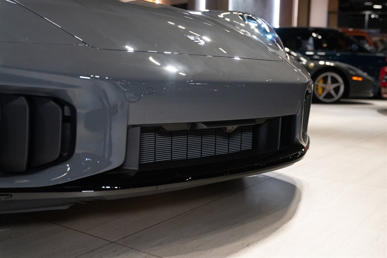 2026 Porsche 911 Turbo S   - Photo 9 - Beverly Hills, CA 90212