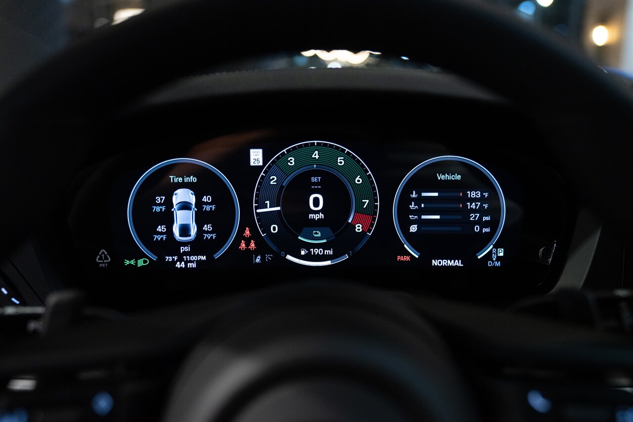 2026 Porsche 911 Turbo S   - Photo 23 - Beverly Hills, CA 90212